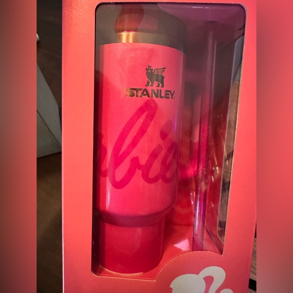 Brand NEW Never Opened Stanley Barbie Collection‎ Pink Tumbler - Picture 4 of 8